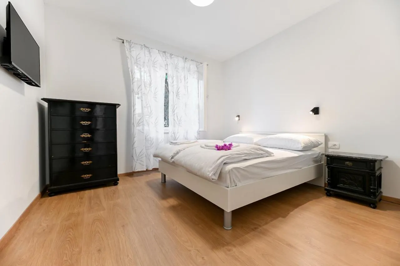 Apartment Apartman Maraska Zadar
